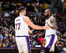 关键时刻西汉姆绝杀压哨——欧超杯节点到来，态度坚定，细节决定成败(挨打时怎么算正当防卫)