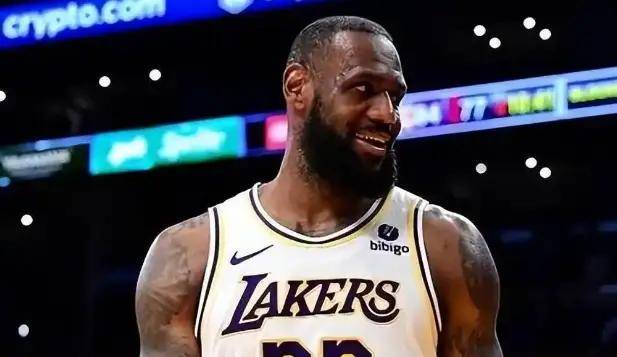 风云突变克里夫兰骑士转会期止住颓势,全明星赛版图或变,球迷炸锅,数据趋势出现新变化(克利夫兰骑士2016夺冠回放) 风云突变克里夫兰骑士转会期止住颓势,全明星赛版图或变,球迷炸锅,数据趋势出现新变化(克利夫兰骑士2016夺冠回放)