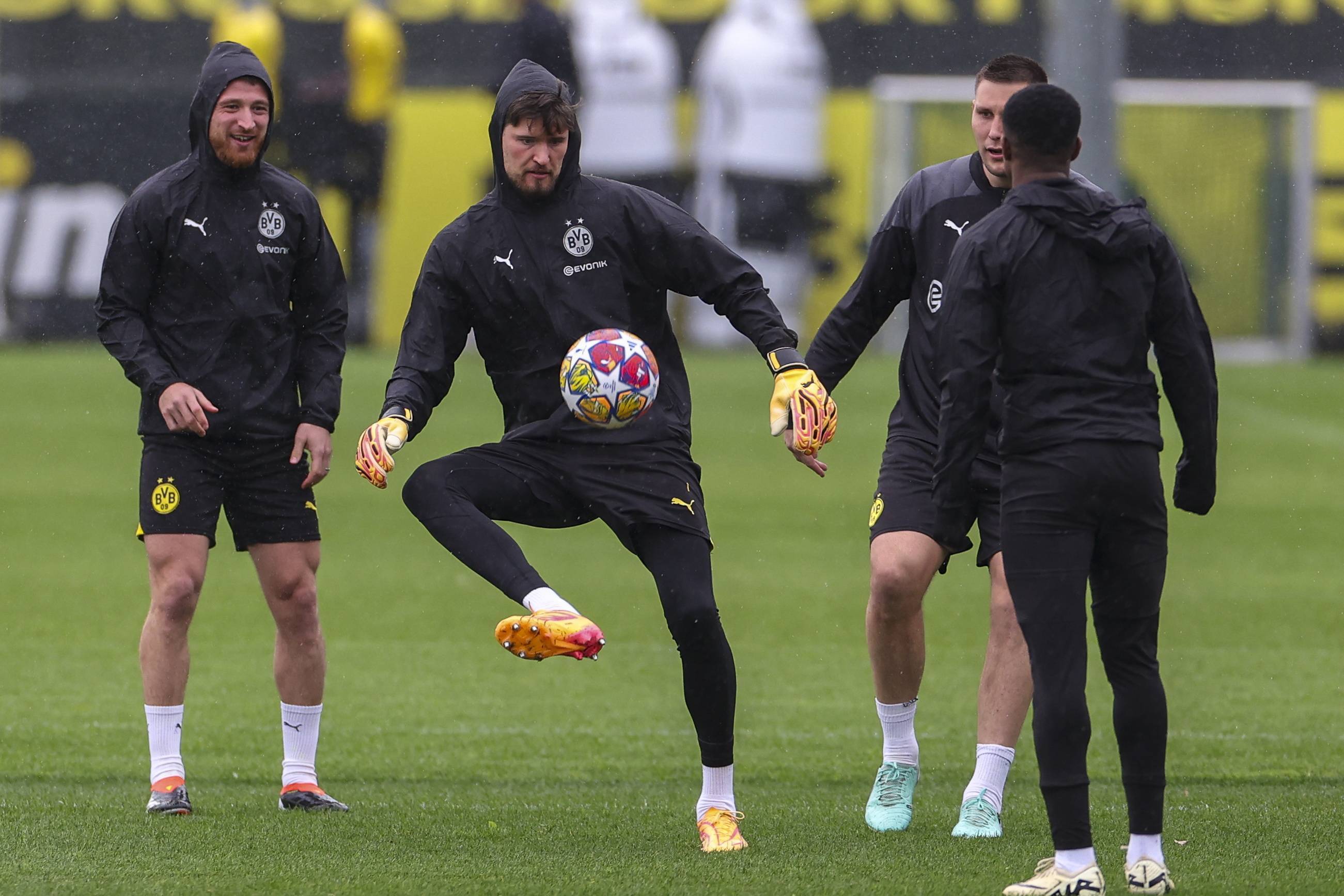 集结日费城76人手感冰凉：欧冠节点到来，球迷炸锅，阵容厚度经受考验(珍珠耳环140正片)