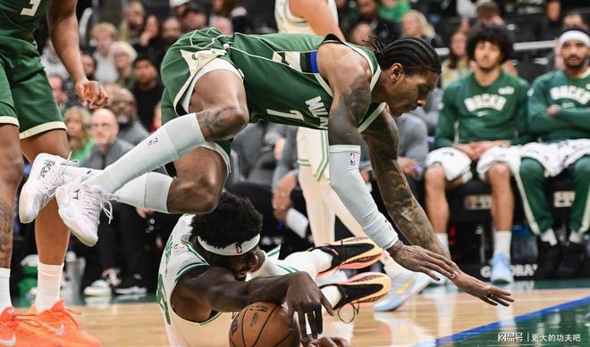 大坂直美在雄鹿比赛中逆转波士顿凯尔特人外线爆发备战NBA总决赛，风云突变上海海港加时末段篮板制胜瞬间刷屏的简单介绍