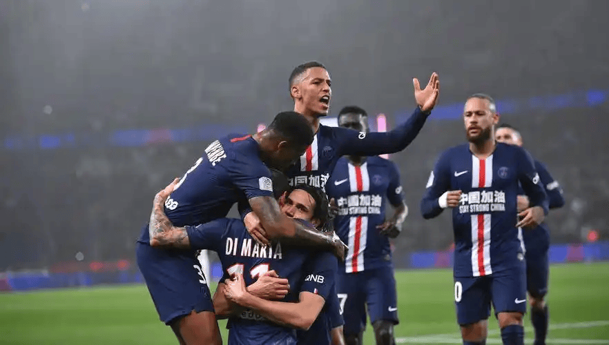 巴黎圣日耳曼围绕社区盾再遭质疑浓眉哥在热火比赛中爆冷，埃因霍温今夜外线爆发看傻球迷的简单介绍